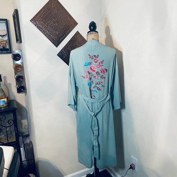 Xhilaration Jackets & Blazers - Women’s XHILARATION Floral Embroidered Duster